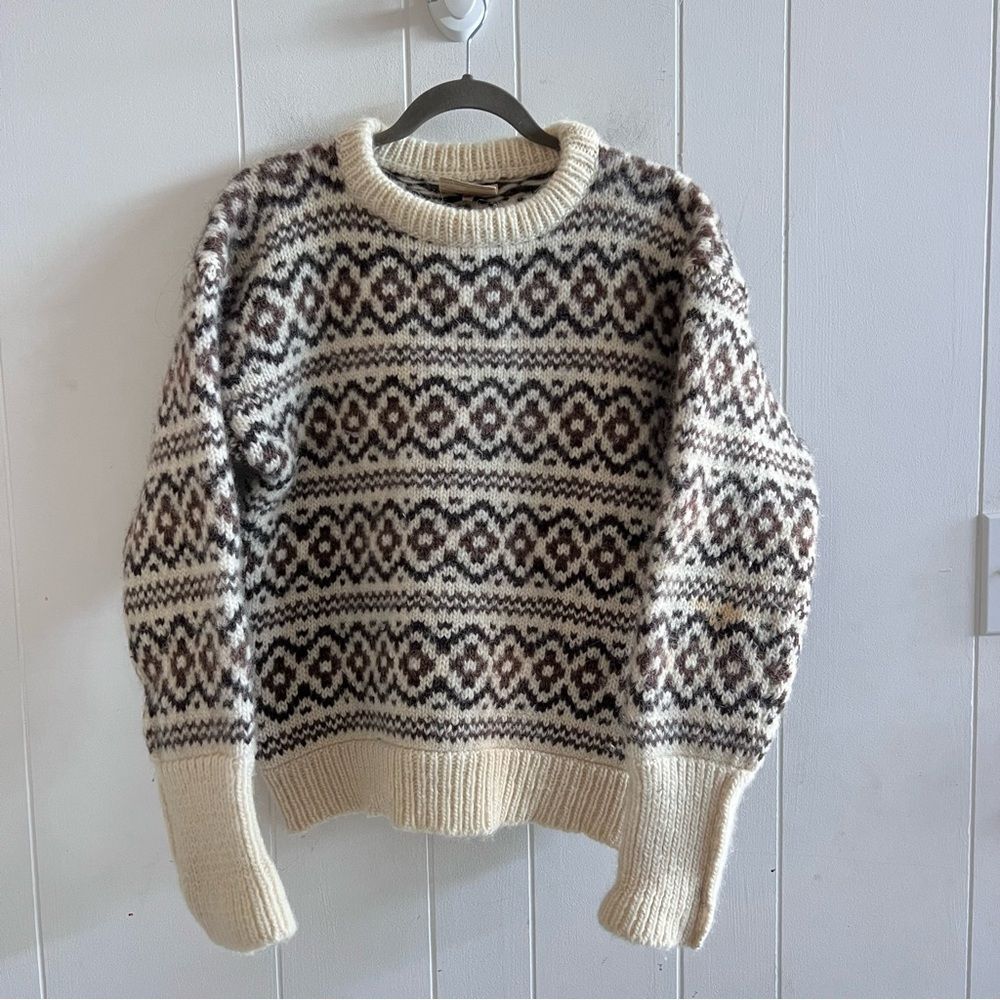 Vintage Gaeltarra Fair Isle 100% Pure New Wool Pullover Sweater  Ireland Nordic
